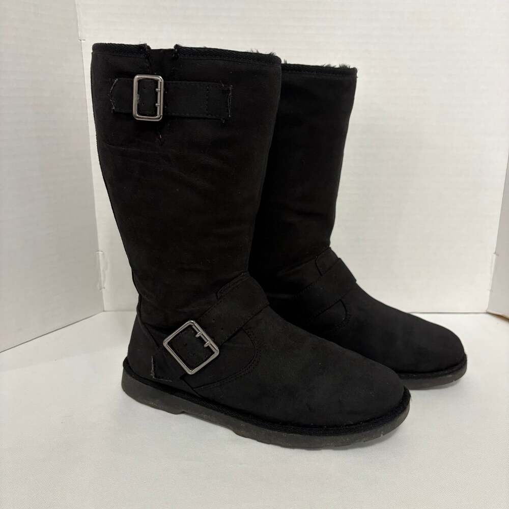 SO Womens 7 Black Faux Suede Mid Calf Boots Faux Fur Lined Buckle Moto Y2K